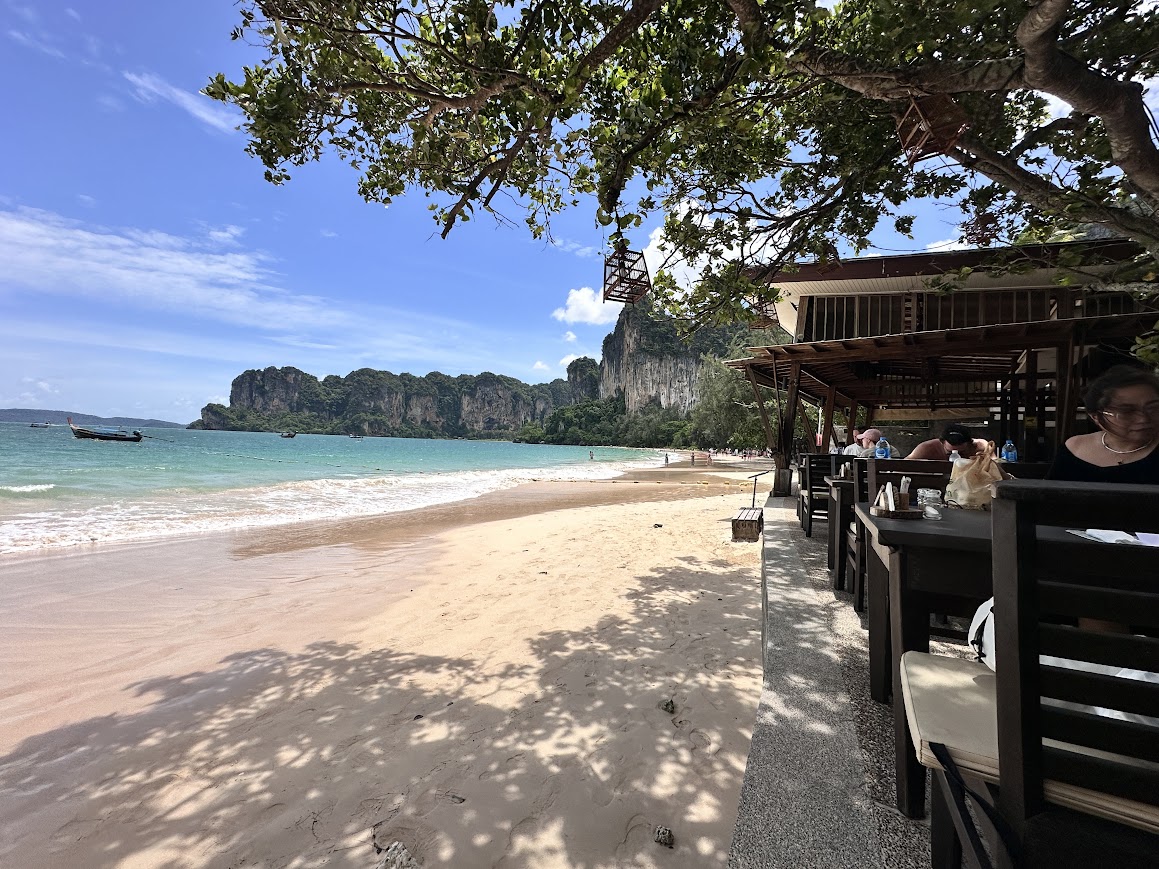 萊利海灘海景餐廳